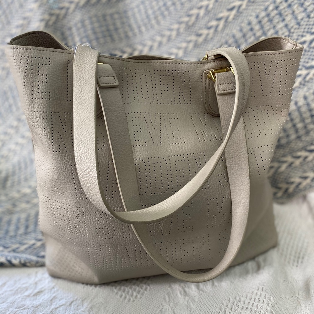STEVE MADDEN Grey Shoulder Bag